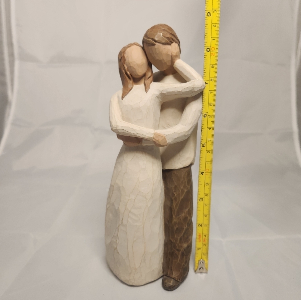 8 1/2” Willow Tree Together Wooden Figurine Decoration - Picture 10 of 10